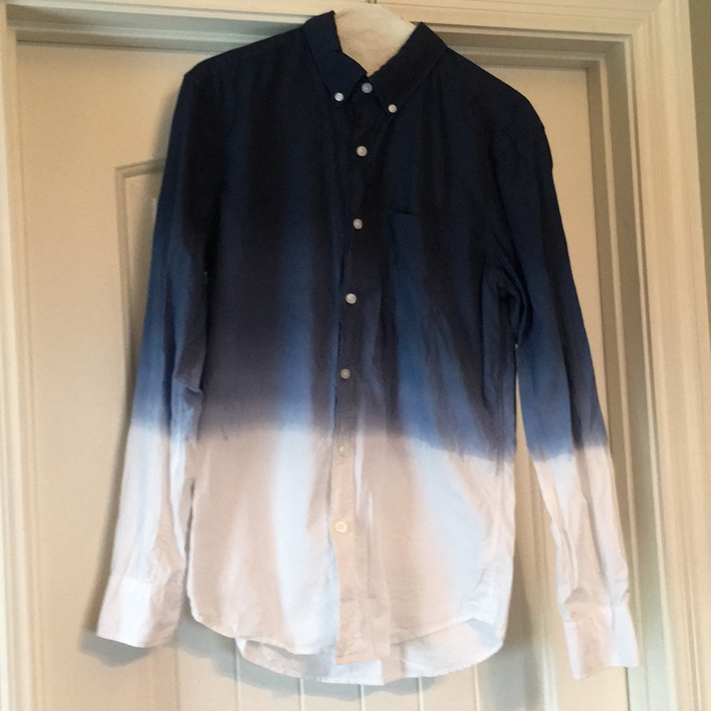 American Eagle Men’s Button-Down Shirt Small